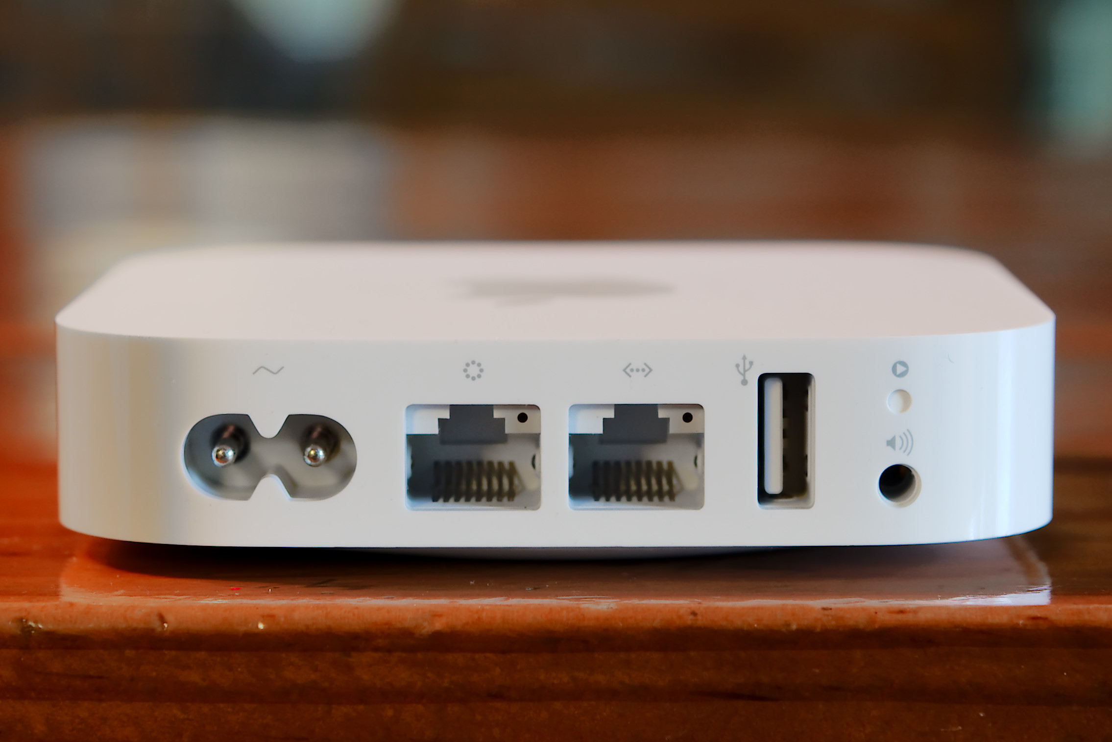 Airport Express Ports (2012)