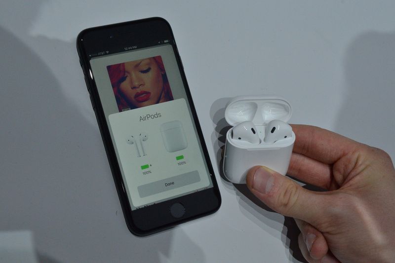 airpods_apple