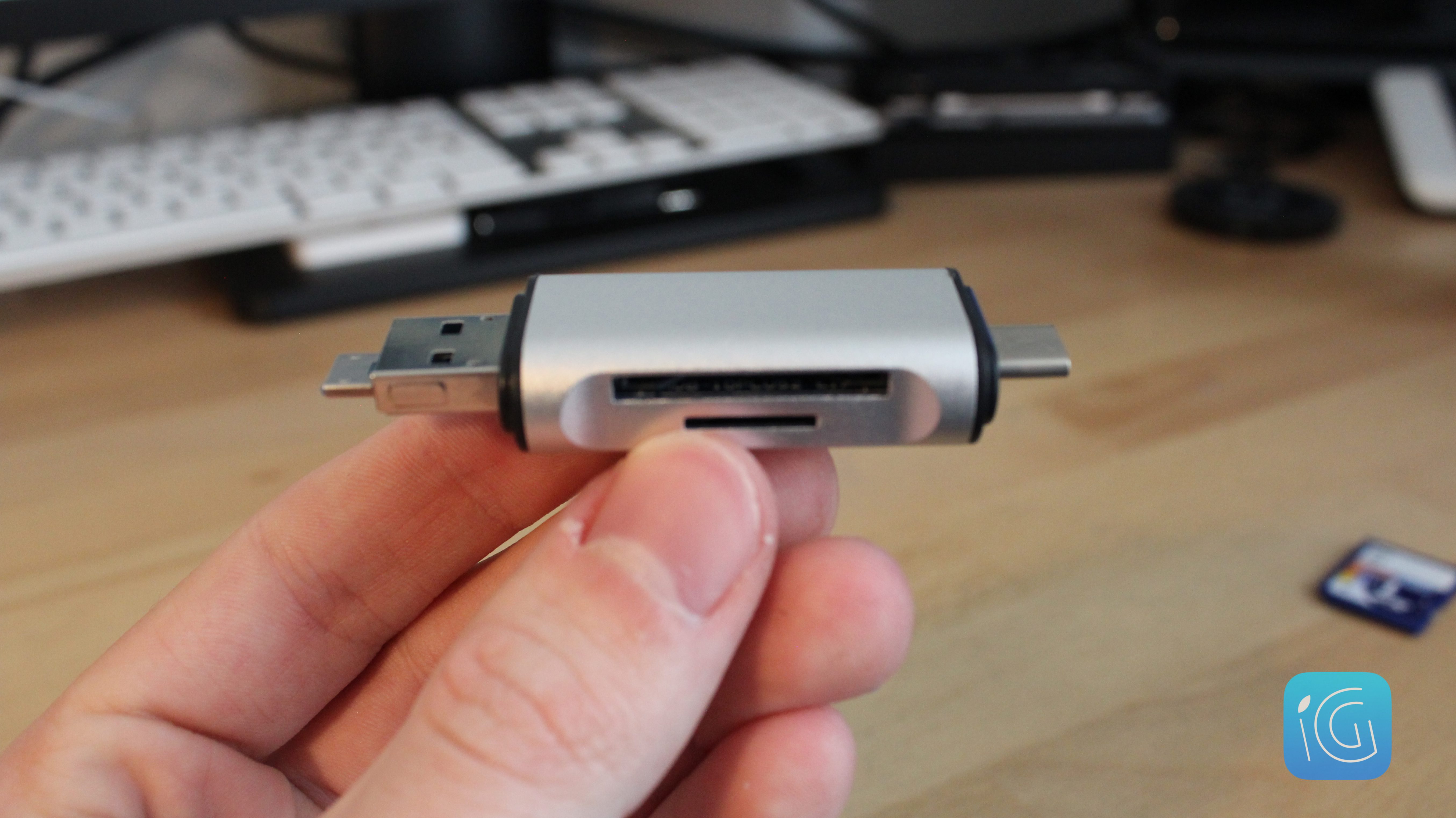 Carte I/O Lecteur SD Pour MacBook Pro 15" Retina A1398 - Occasion